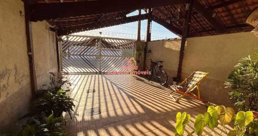 Casa com 3 quartos à venda na Rua Capitão Arnaldo Valente, 361, Balneário Maracanã, Praia Grande