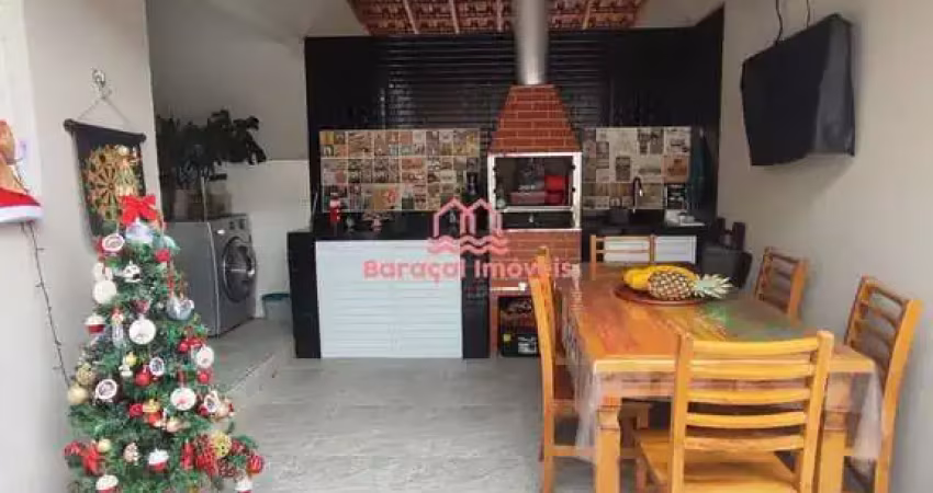 Casa a venda com 3 quartos 2 suítes  bairro maracanã- praia grande -sp