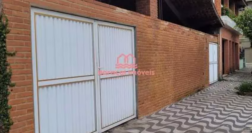 Casa terrea 3 quartos  metros da praia bairro aviação praia grande
