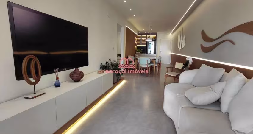 Lindo apartamento decorado e mobiliado no canto do forte , 2 suítes+ home office