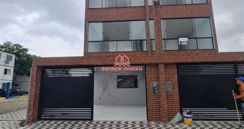 Sobrado triplex 3 quartos com 1 suite 2 vagas privativas r$ 550 mil