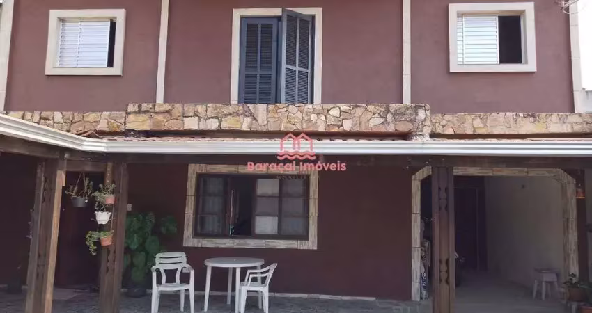 Sobrado lote com 250m² com 4 quartos e demais dep. quietude praia grande