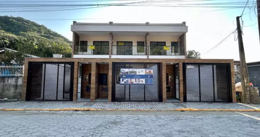 Casa com 3 quartos à venda na Rua Ameixa, 2196, Sertãozinho, Bombinhas