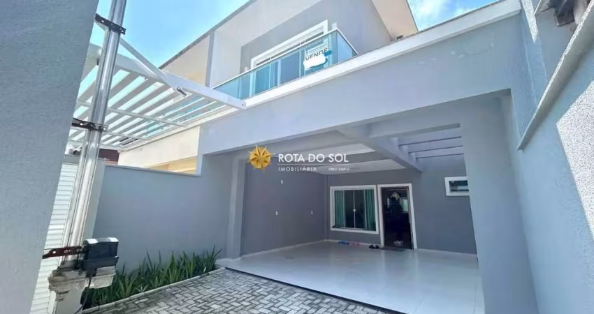Sobrado mobiliado 3 quartos Praia Bombas à venda Bombinhas SC
