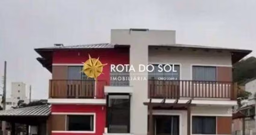 Residencial à venda com 6 apartamentos na Praia de Bombinnhas estilo Lofit