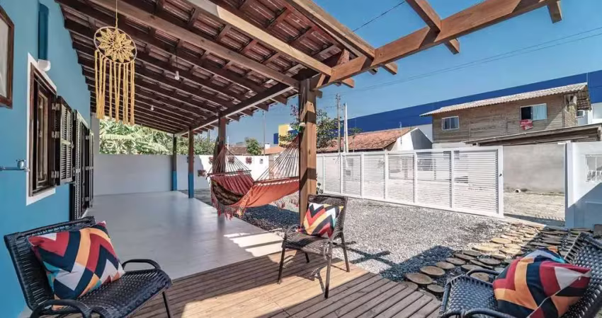 Casa de praia à venda 4 quartos canto grande bombinhas sc