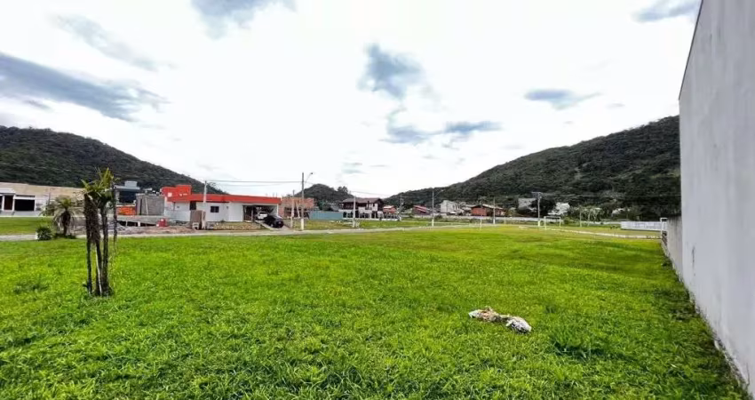 Acqua de zimbros condomínio fechado terreno plano à venda bombinhas sc