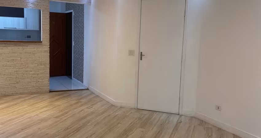 Apartamento a Venda no Condomínio Cerejeiras I
