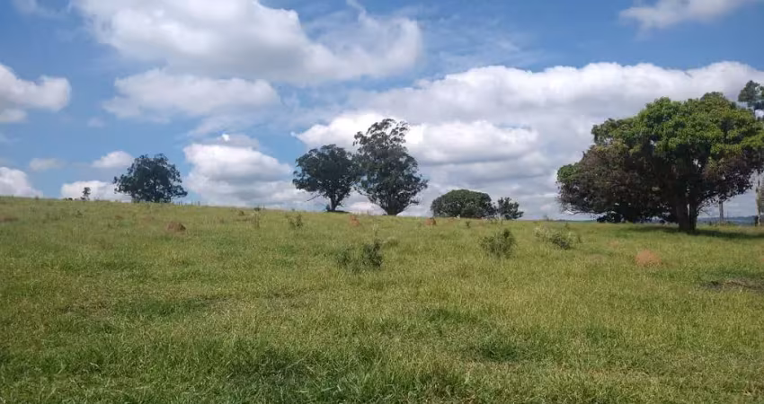 Vende-se esta área com 89 mil metros em brigadeiro tobias