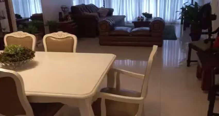 Encantador apartamento de 176m² no condomínio edifício guarujá tower à 300mts da praia
