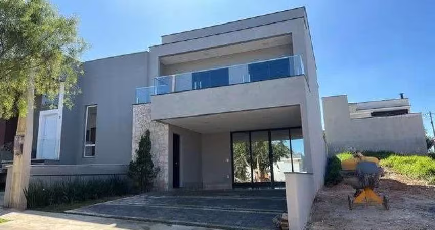 Vende-se Lindo Sobrado no Condomínio Jardim