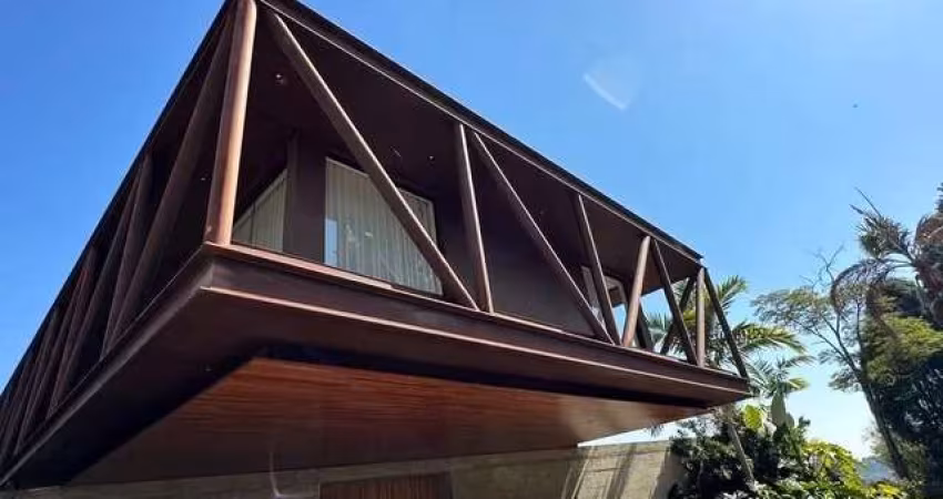 Casa com 5 Suítes na Fazenda Boa Vista