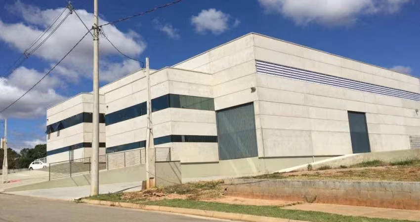 Galpão Empresarial com 1.221m² em Sorocaba / SP.