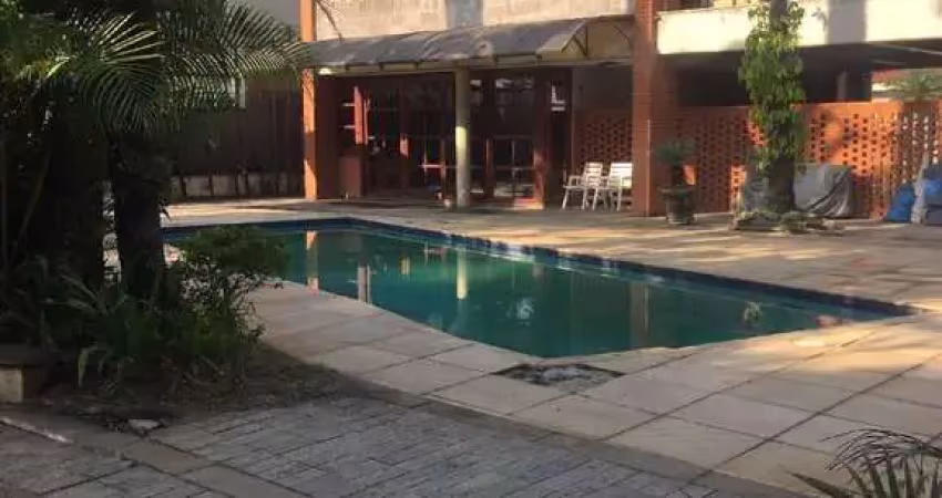 Casa Super Espaçosa Localizada no Residencial 0.