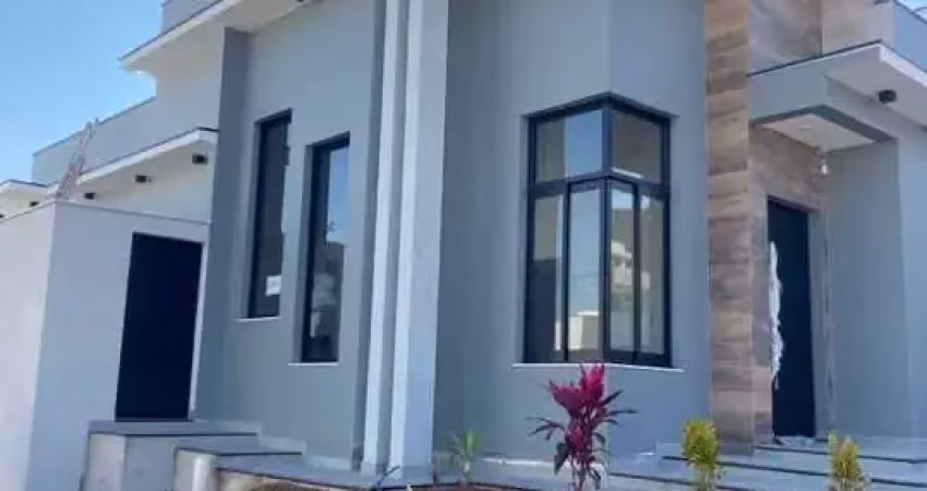 Casa térrea em um lote de esquina no condomínio horto florestal villagio.