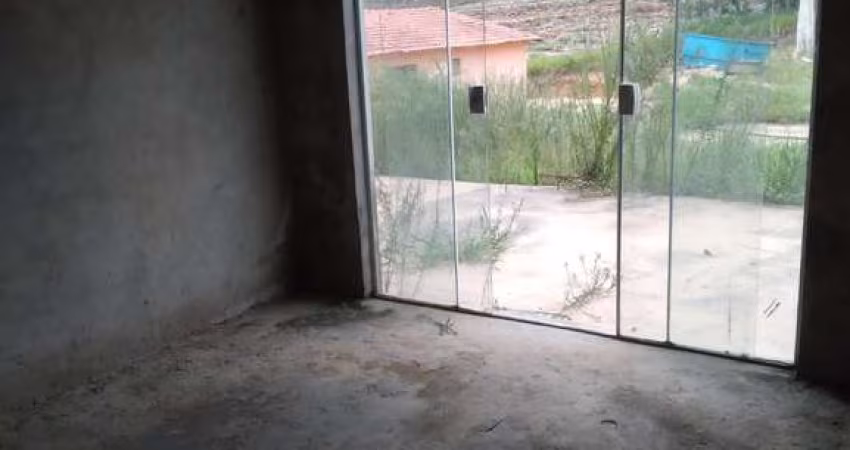 Chácara de 412m² Localizada no Bairro RODEIO em Sarapui - SOROCABA/SP!