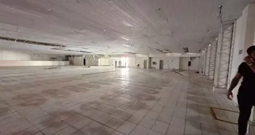 Galpão de 2.145m² no centro de fortaleza - localização estratégica