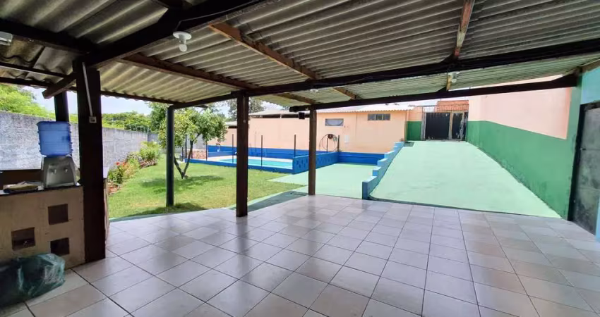 Linda Casa de 600m² no Jardim Simus ? Espaço e Conforto