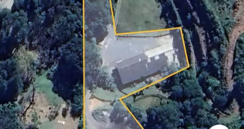 Ampla área de 6.000m² com construções em piedade-sp