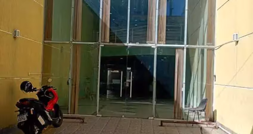 Imóvel comercial para alugar em centro de 714.65m² com 4 garagens
