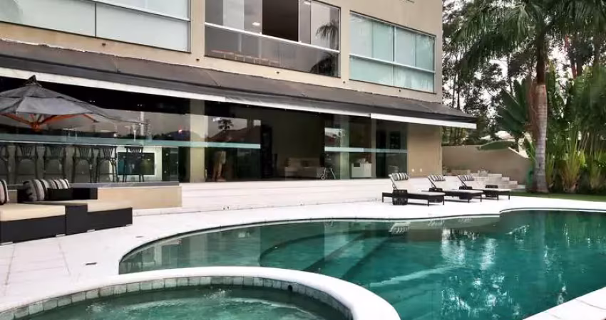 Sobrado à venda em condomínio residencial tamboré ii