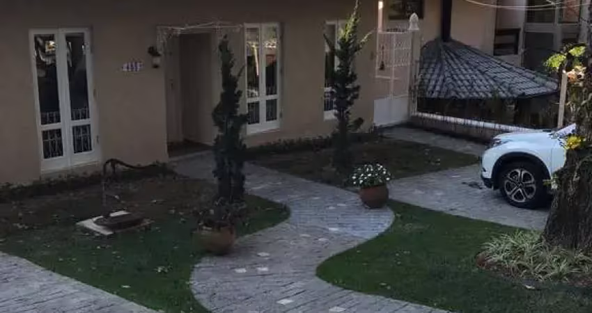 Casa à venda no condomínio fechado morada dos pássaros, aldeia da serra