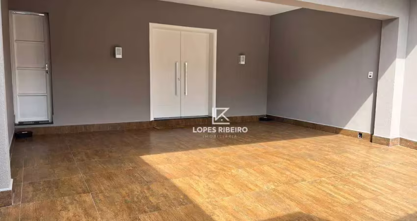 Casa com 3 quartos à venda no Centro, Santa Bárbara D'Oeste 