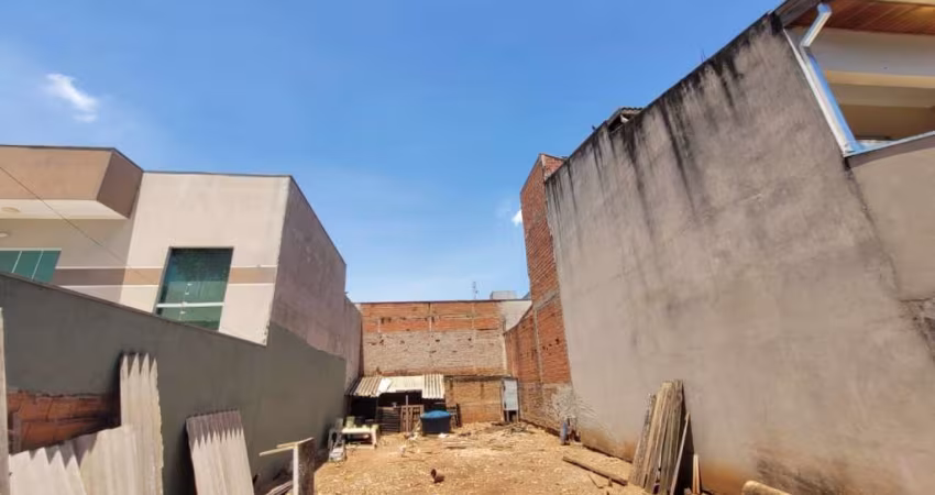 Terreno disponível para venda Jardim San Marino