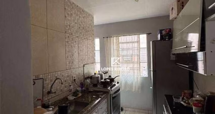 Apartamento com 2 dormitórios à venda, 48 m² por R$ 110.000 - Conjunto Habitacional Roberto Romano - Santa Bárbara D'Oeste/SP