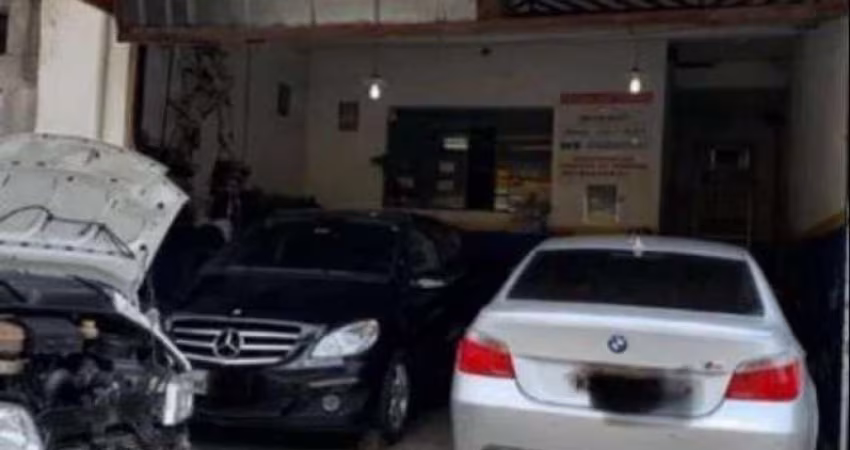 Casa para Locação em Carapicuíba, Vila Dirce, 2 dormitórios, 1 banheiro