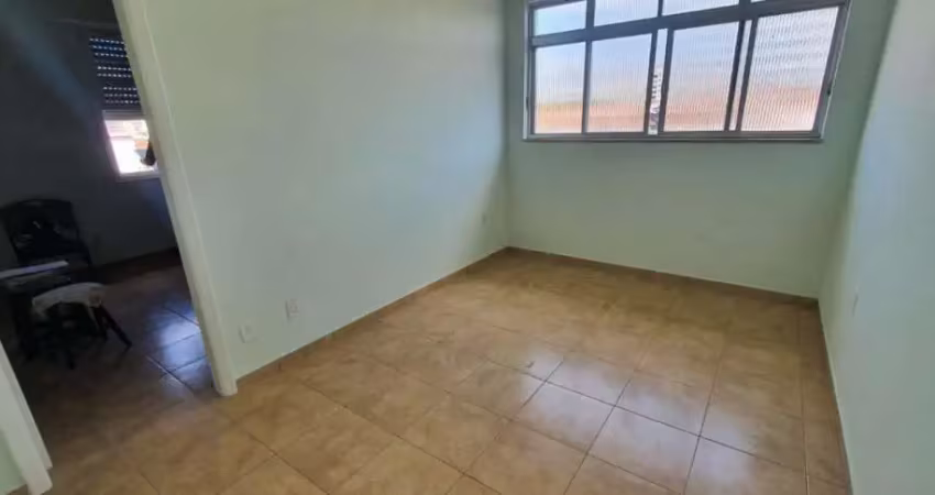 Apartamento para Venda em Santos, Macuco, 2 dormitórios, 1 banheiro, 1 vaga