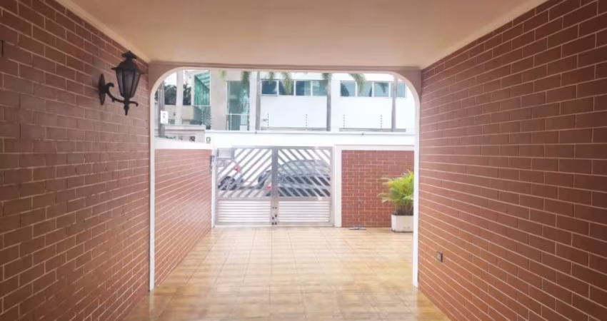 Casa para Venda em Santos, Ponta da Praia, 3 dormitórios, 1 suíte, 2 banheiros, 3 vagas