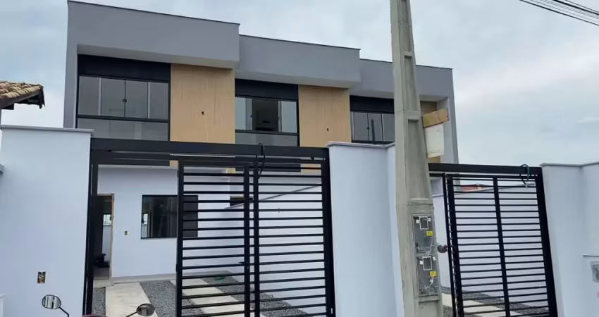 Casa à venda na Servidão Julia da Costa Amaral, 50, Itaum, Joinville