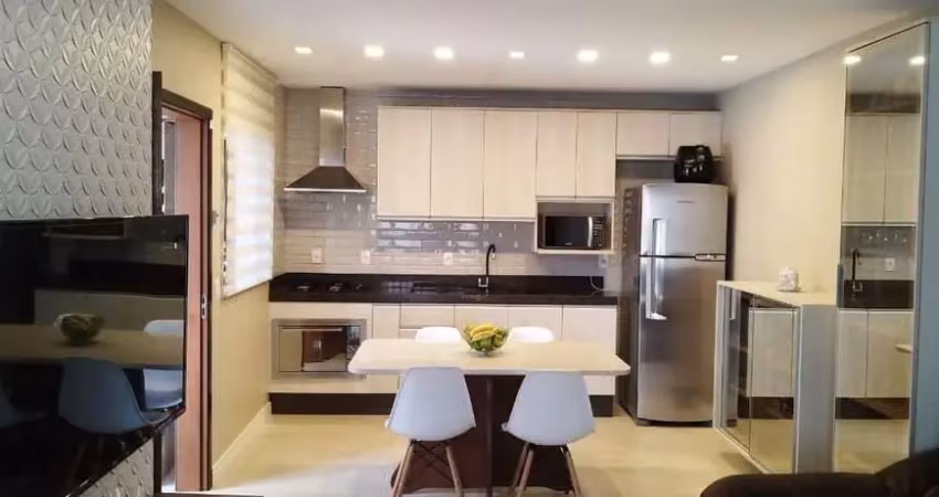 Casa à venda na Rua Santa Apolônia, 335, Itaum, Joinville