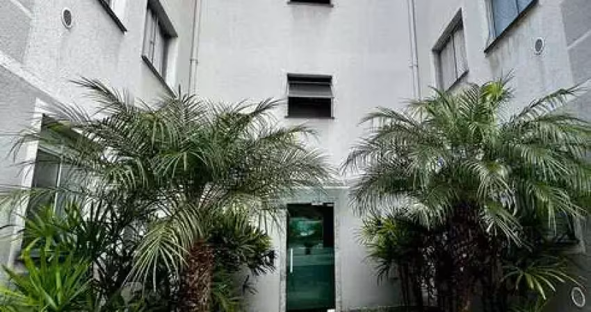 Maravilhoso apartamento semimobiliado no adhemar garcia!