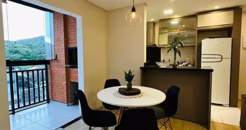 Apartamento à venda na Rua Boehmerwald, Parque Guarani, Joinville