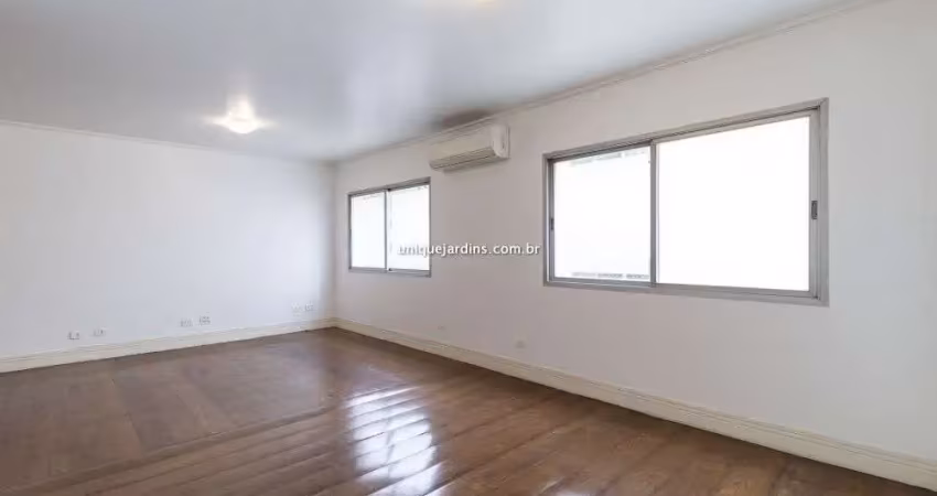 Itaim bibi: 3 dorm | 1 suíte | 1 vaga | 129 m² úteis