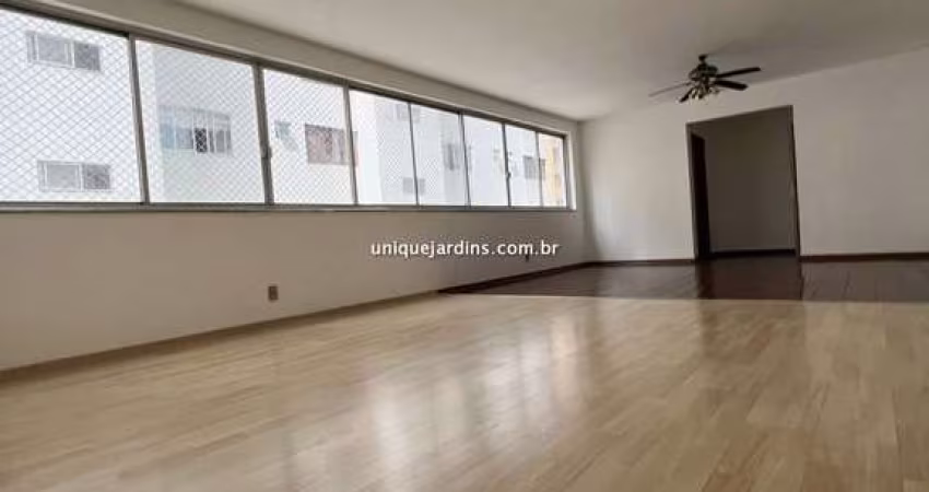 Paraíso: 3 Dorm | 1 Suíte | 2 Vagas | 194 m² úteis
