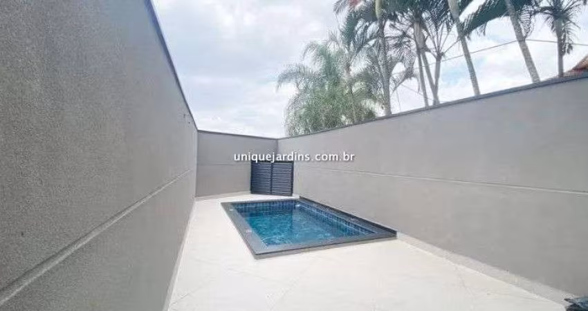 Jardim São Paulo: 3 Suítes | 4 Vagas | 185 m² úteis