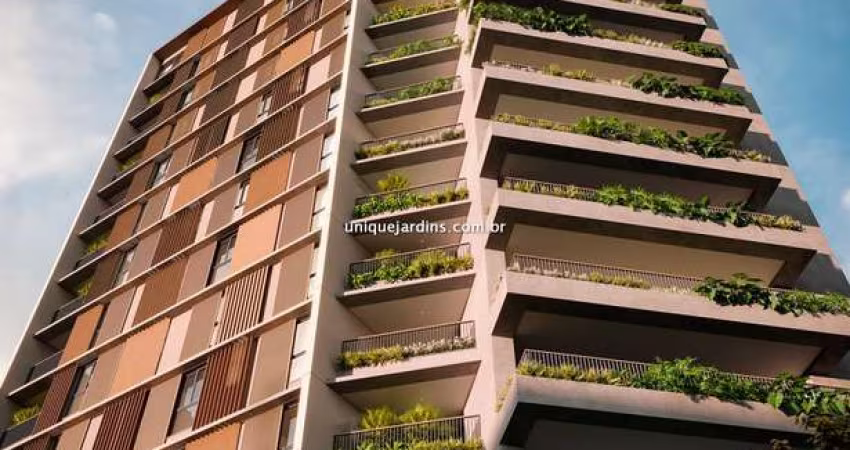 Jardim América: 3 Suítes | 4 Vagas | 340 m² úteis
