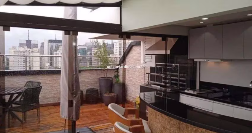 Cerqueira César: 3 Suítes | 2 Vagas | 203 m² úteis