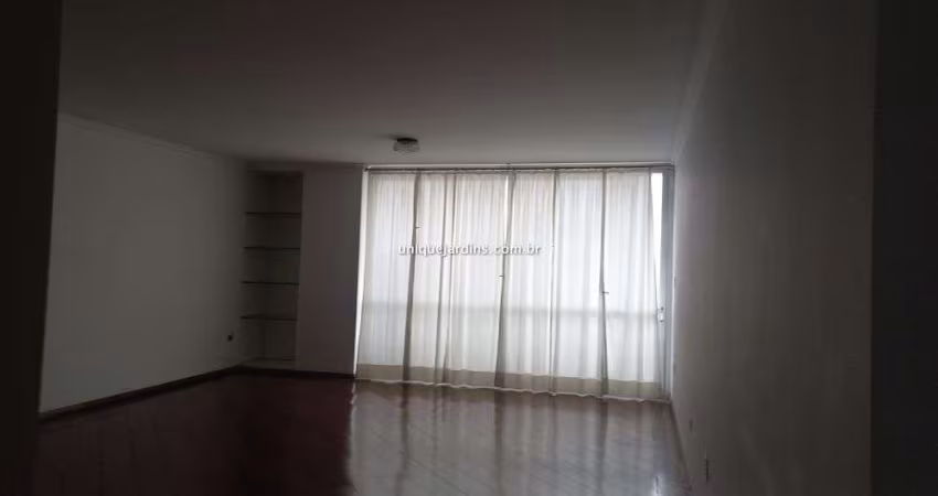 Higienópolis: 3 Dorm | 1 Suíte | 2 Vagas | 200 m² úteis