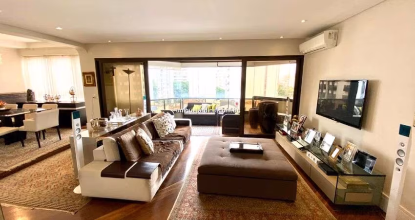 Jardim Paulista: 4 Dorm | 2 Suítes | 3 Vagas | 187 m² úteis