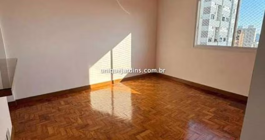 Pinheiros: 2 Dorm | 1 Vaga | 72 m² úteis