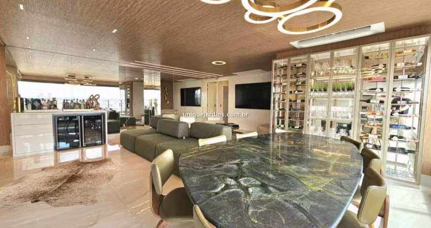 Campo Belo: 3 Suítes | 2 Vagas | 147 m² úteis