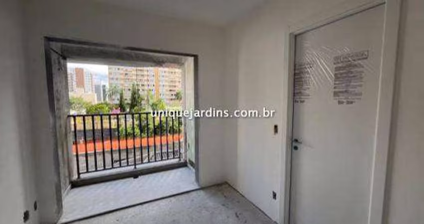 Pinheiros: Studio | 25 m² úteis  | Não tem Garagem