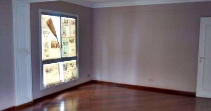 Jardim América: 3 Dorm | 1 suíte | 2 Vagas | 167 m² úteis