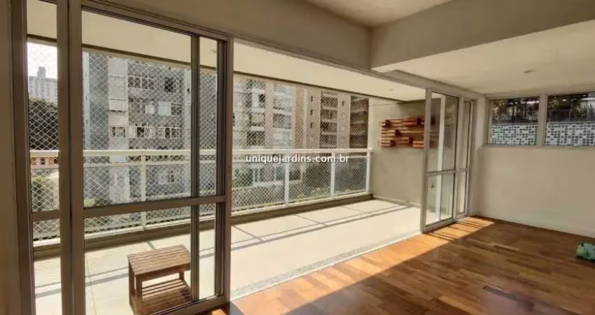 Pinheiros: 2 Suítes | 3 Vagas | 110 m² úteis
