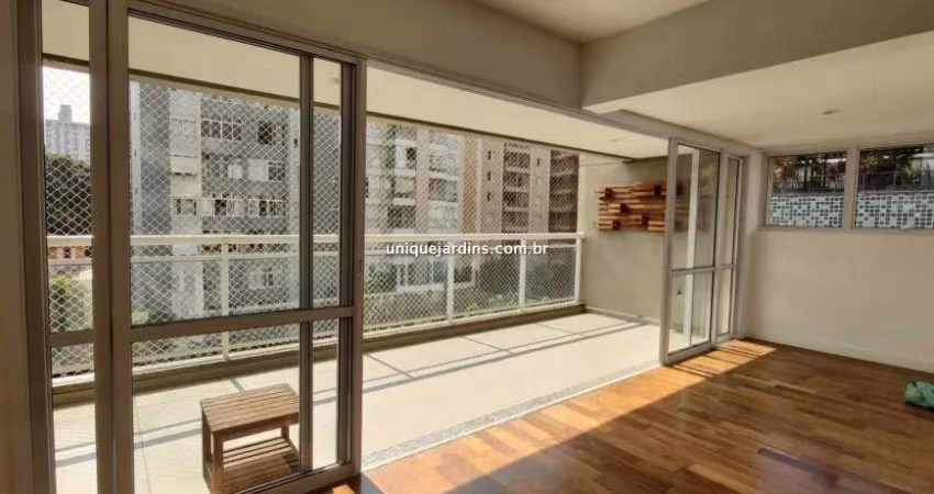 Pinheiros: 2 Suítes | 3 Vagas | 110 m² úteis