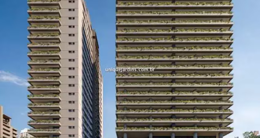 Moema: 3 Suítes | 4 Vagas | 317 m² úteis
